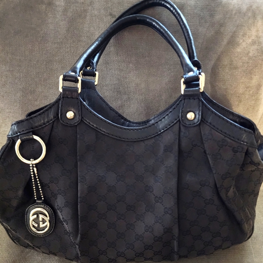 Gucci Sukey Medium Tote